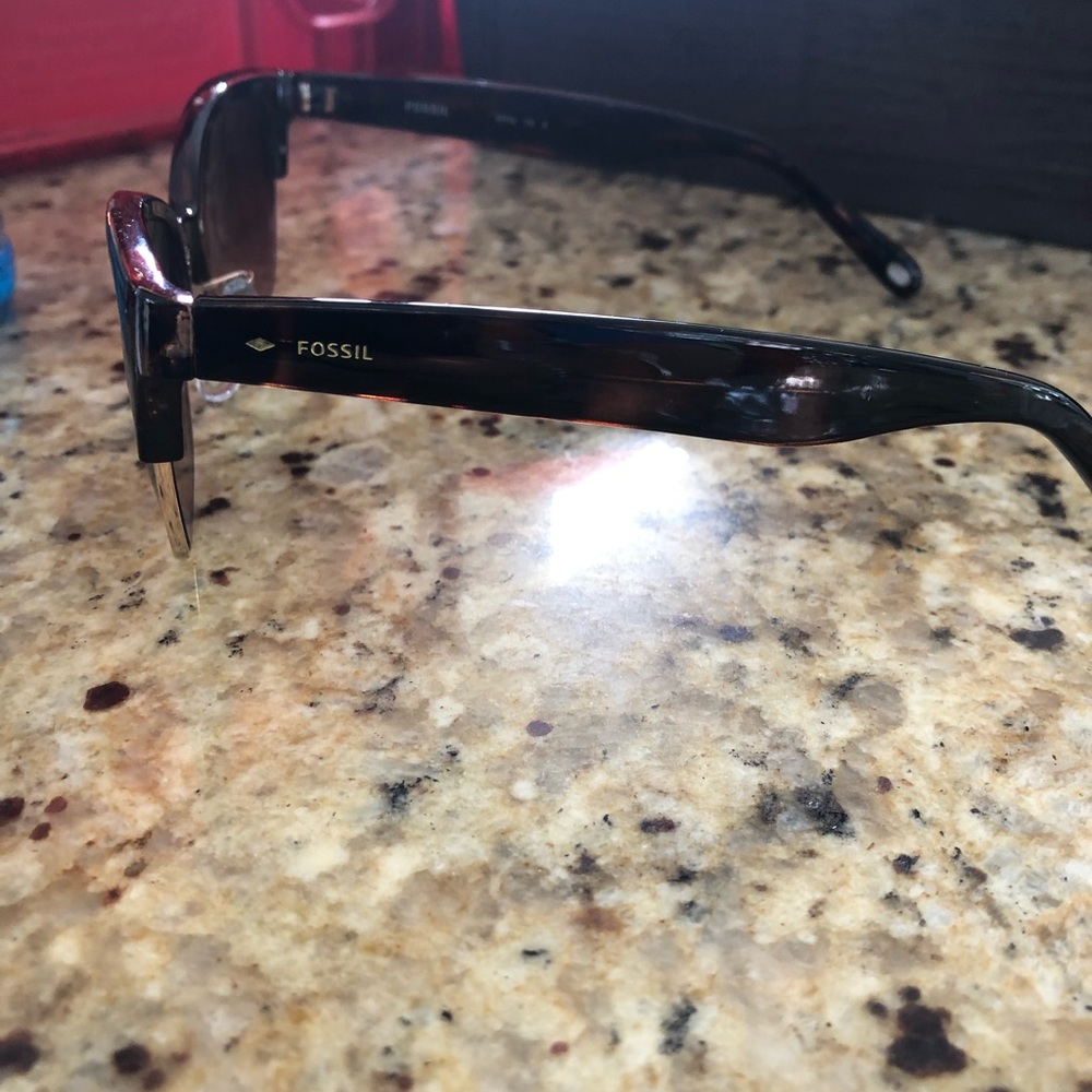 Fossil Sunglasses - image 2